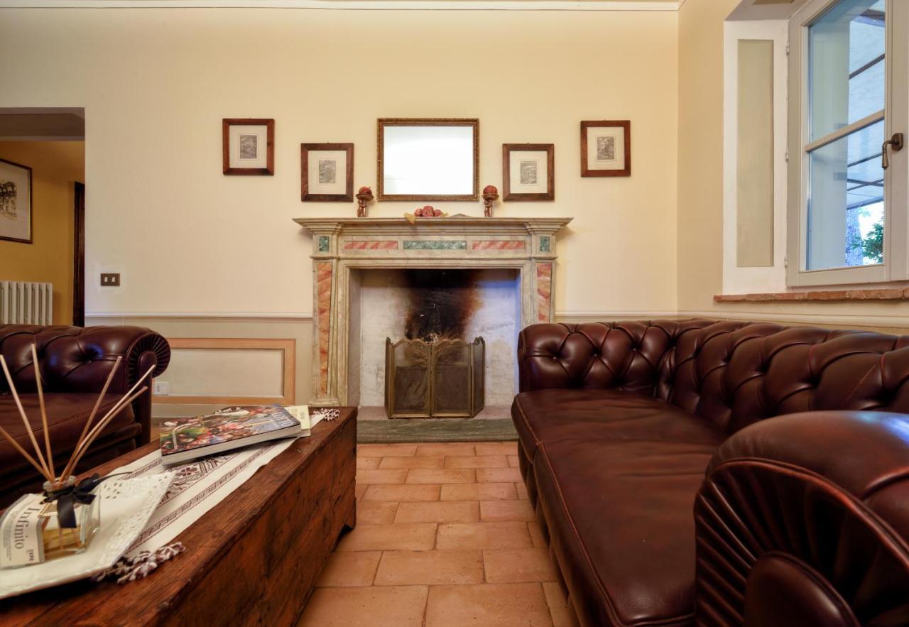 Villa Collepere Country House Matelica Buitenkant foto