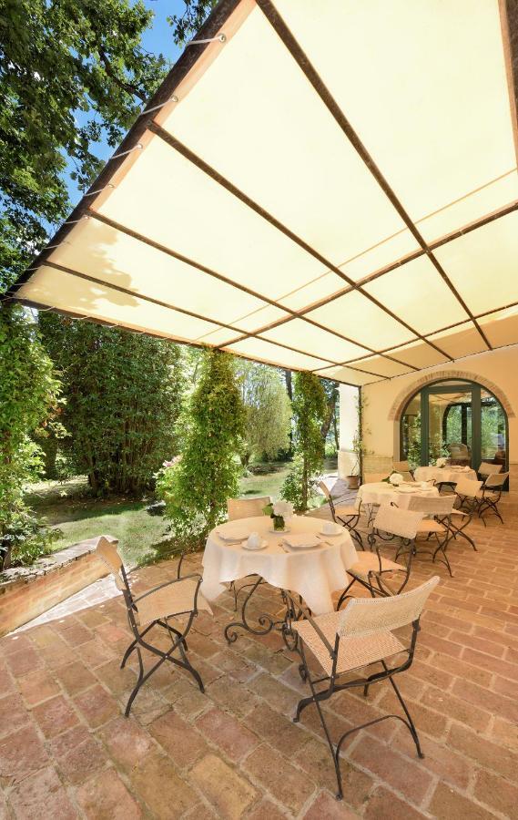 Villa Collepere Country House Matelica Buitenkant foto